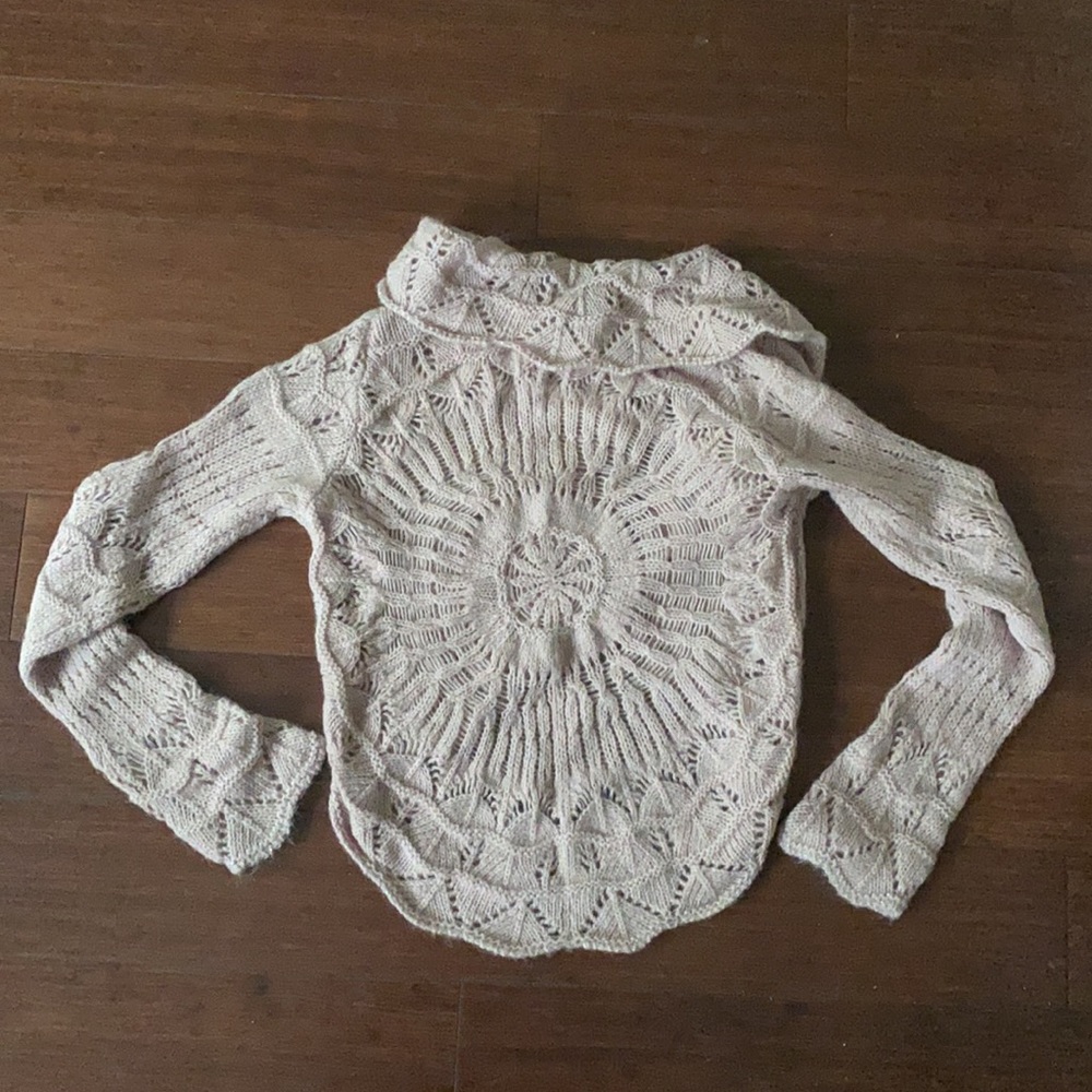 Cardigan/shrug - Picture 2 of 5